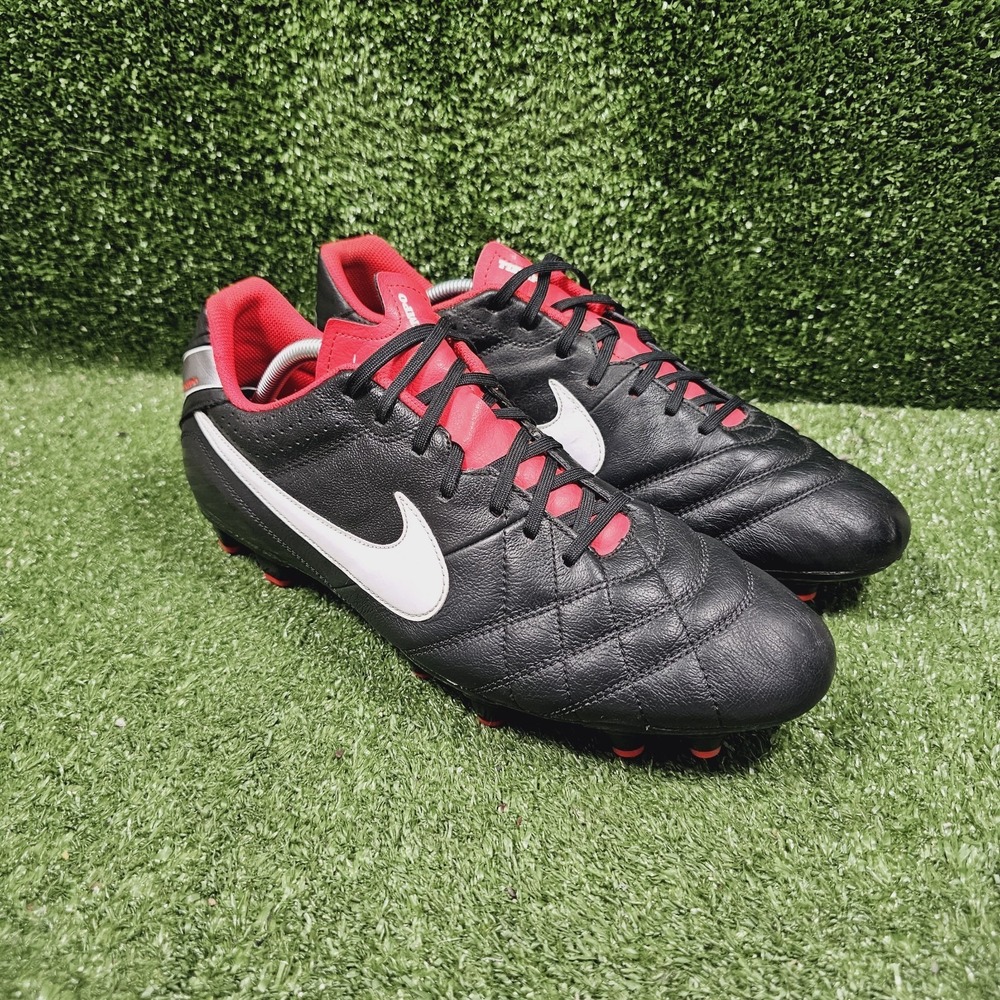Nike Tiempo Natural IV LTR Leather FG Black Cleats 509085-010 Mens Size 11.5